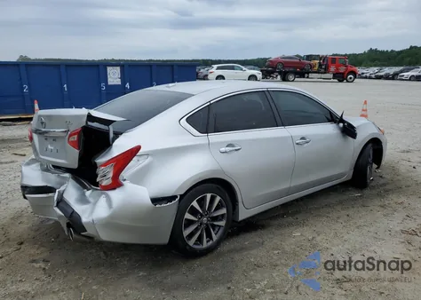 2017 Nissan Altima 2.5 из США, поврежденный, VIN 1N4AL3AP1HC293187